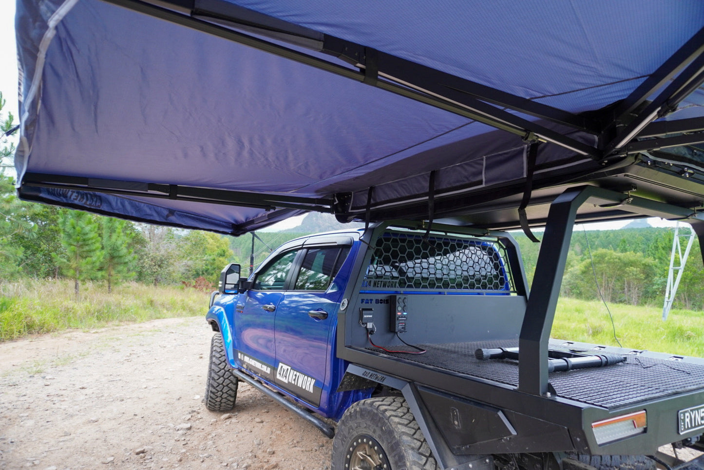 Free Standing SabreWing270+ Awning