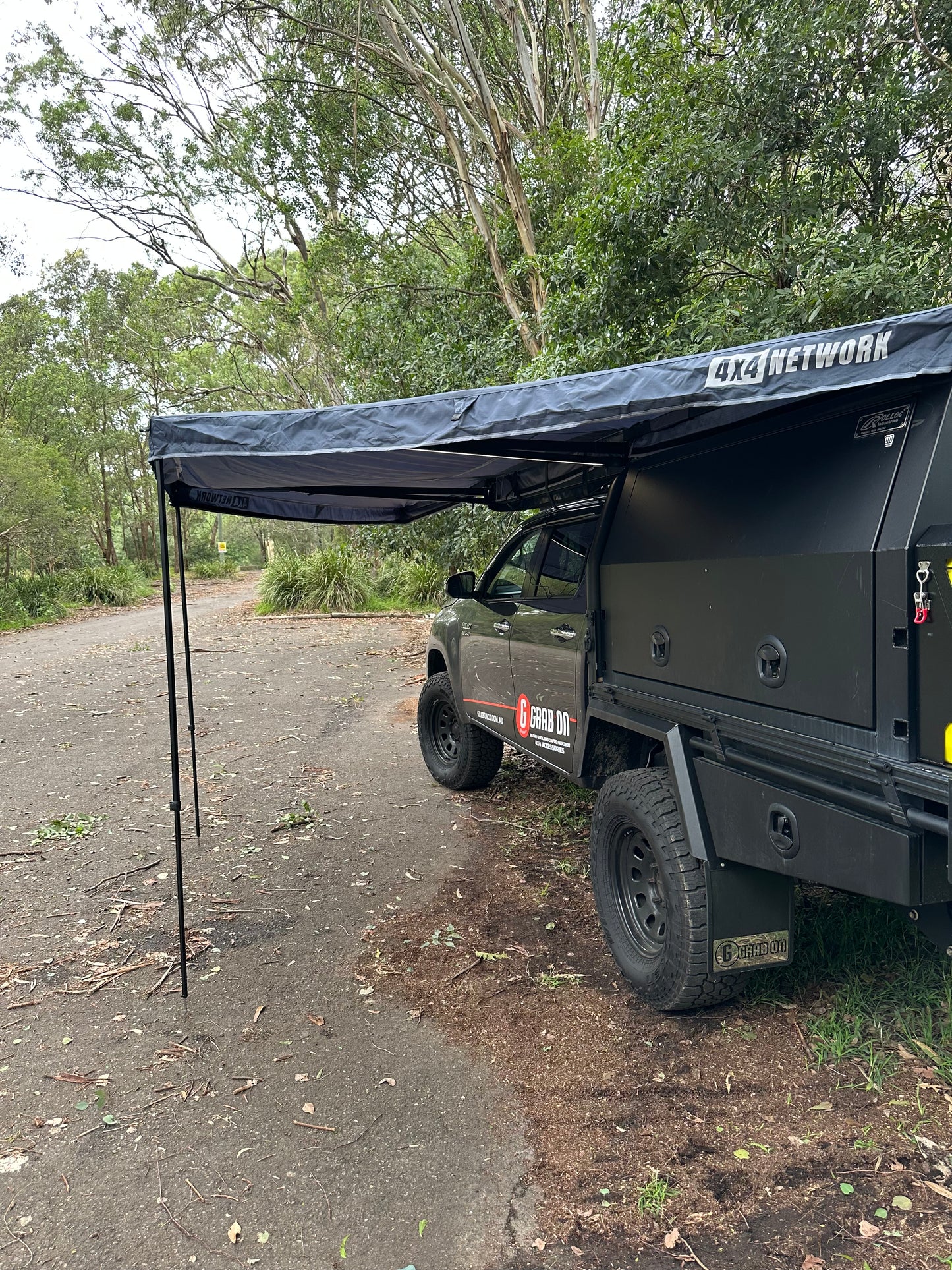 Free Standing SabreWing180 Awning